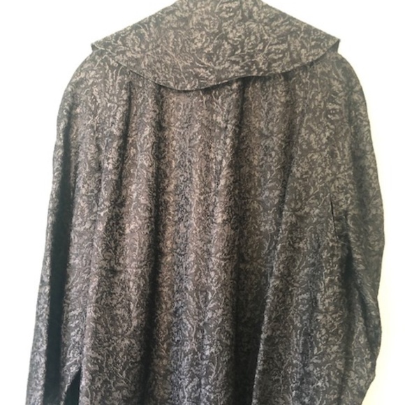 VINTAGE 1960s Black Brocade Jackie O' Style Swing Coat Size M/L - Picture 5 of 10